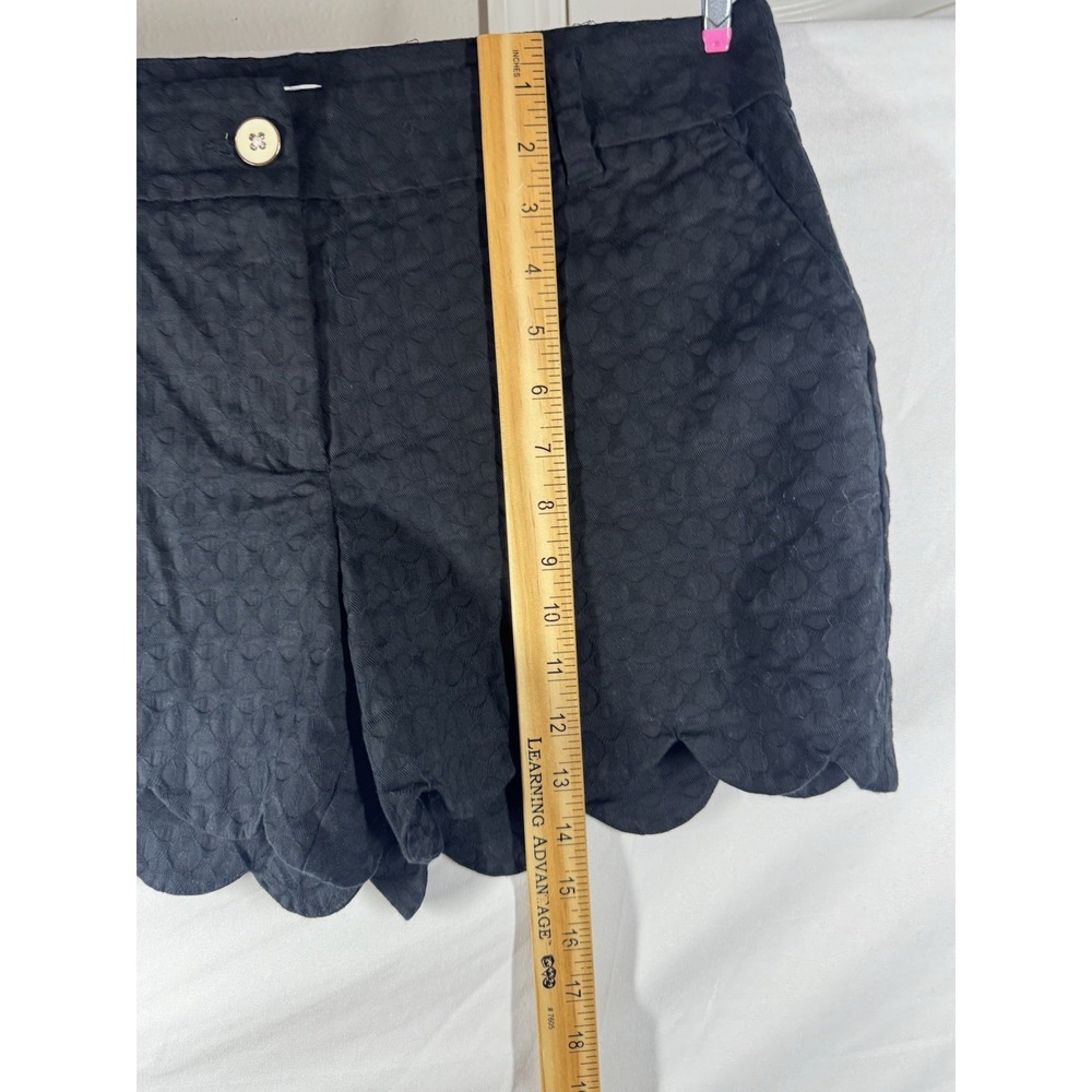 Crown & Ivy Black Scalloped Eyelet Shorts | Preppy Summer Tailored Shorts Sz 8 - Picture 5 of 7